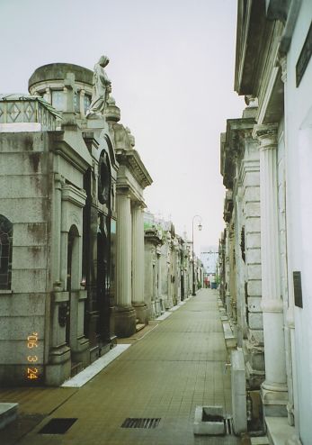 レコレータ墓地